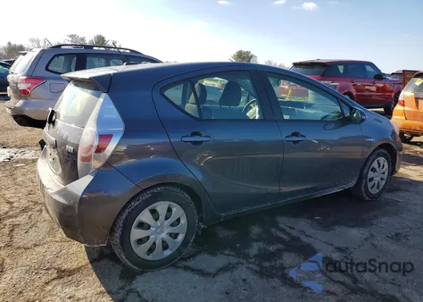 2012 Toyota Prius C from USA, damaged, VIN JTDKDTB30C1504553